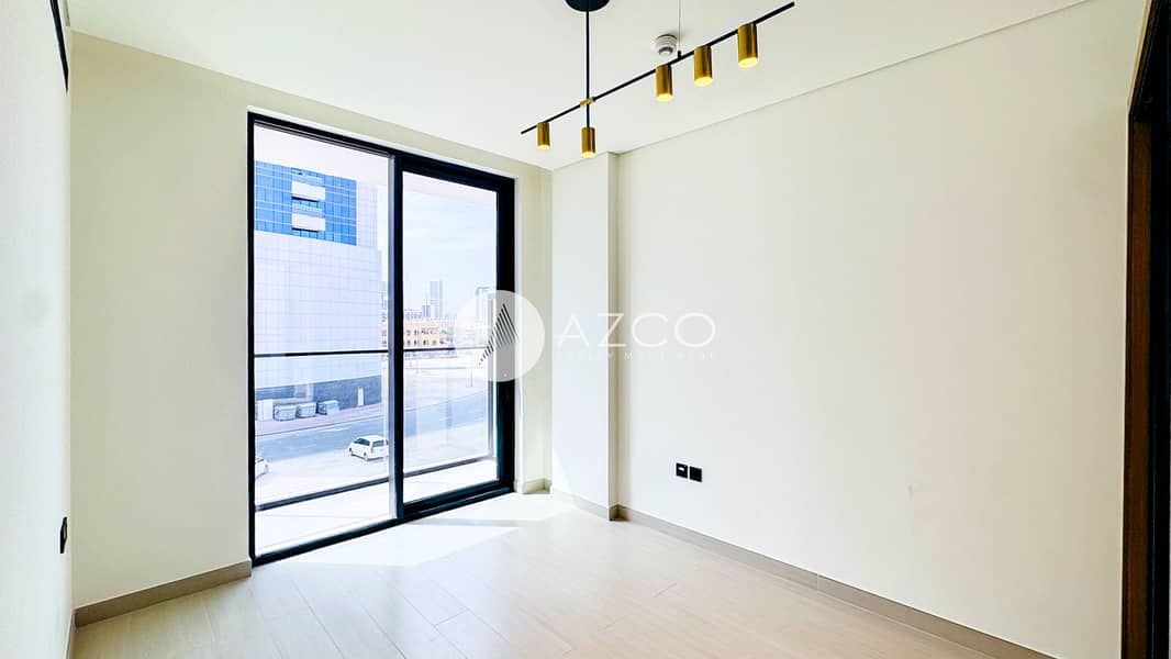 5 AZCO REAL ESTATE. jpg