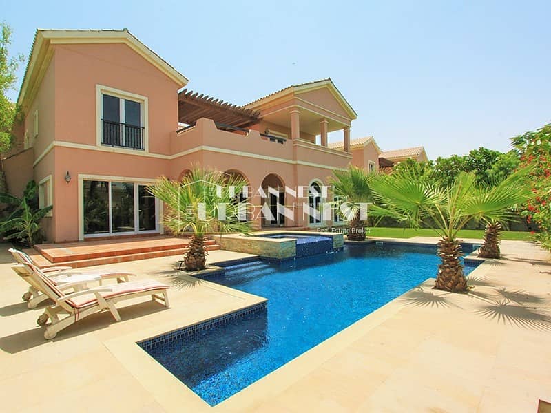 Vast spanish villa with pool and jacuzzi