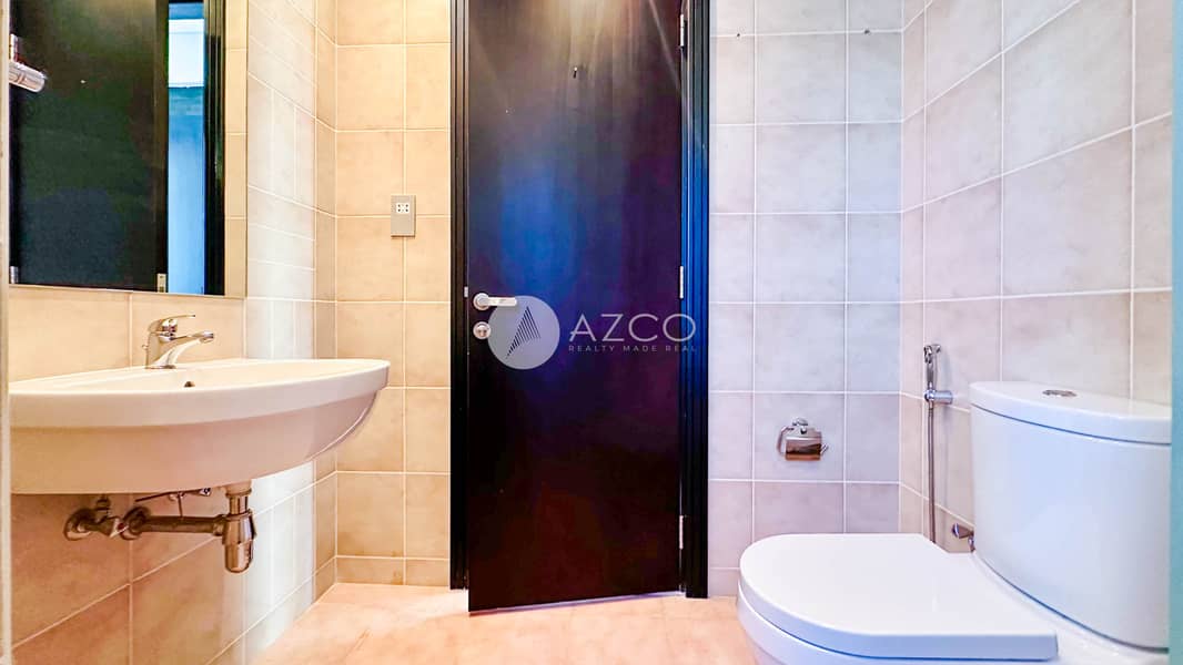 17 Azco Realestate-12. jpg