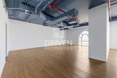 Office for Rent in Jumeirah Lake Towers (JLT), Dubai - Fitted and Partitioned | Ready to move in