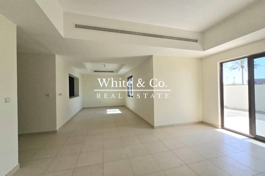 位于瑞姆小区,米拉社区,米拉4号区 3 卧室的联排别墅 185000 AED - 11199174 位于瑞姆小区,米拉社区,米拉4号区 3 卧室的联排别墅 185000 AED - 11199174