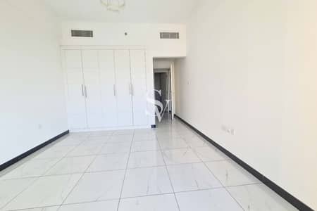 1 Bedroom Flat for Sale in Jumeirah Village Circle (JVC), Dubai - Pool View | Huge Layout | Chiller Free | Near Mall