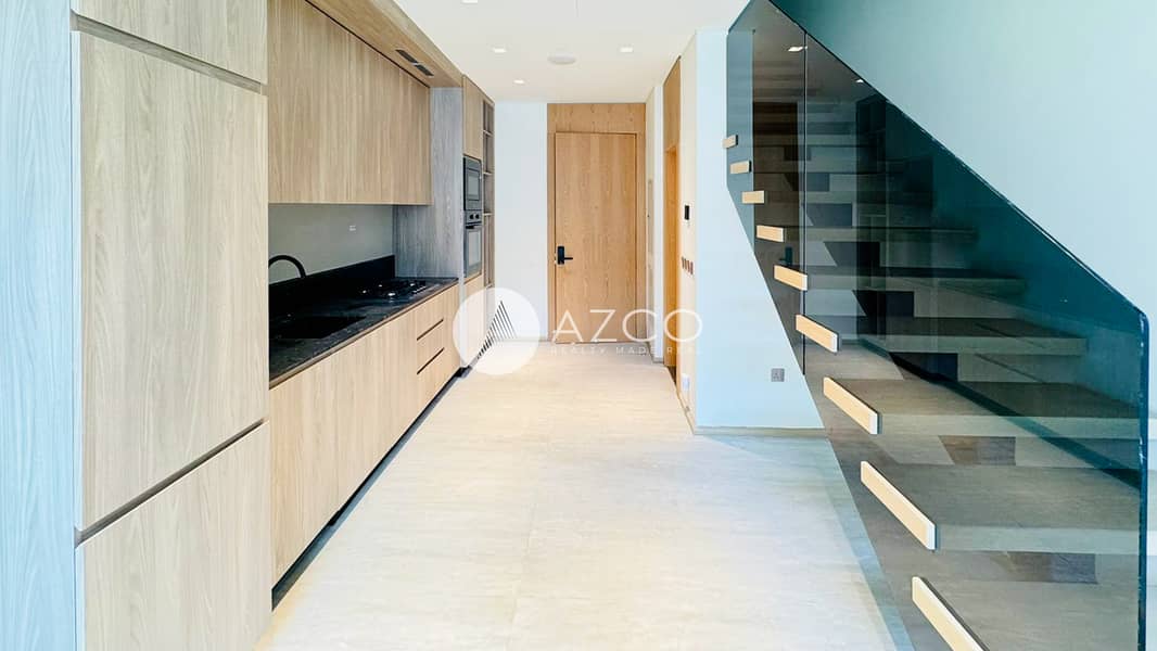 6 AZCO REAL ESTATE-9. jpg