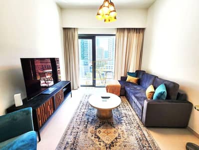 Large Layout | Furnished | Vacant