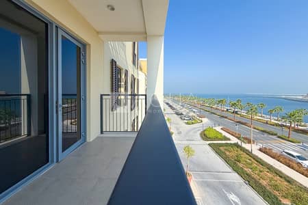 2 Bedroom Apartment for Sale in Jumeirah, Dubai - Open Sea And Canal Views | Corner Unit 2 Bedroom Apartment for Sale in Jumeirah, Dubai - Open Sea And Canal Views | Corner Unit