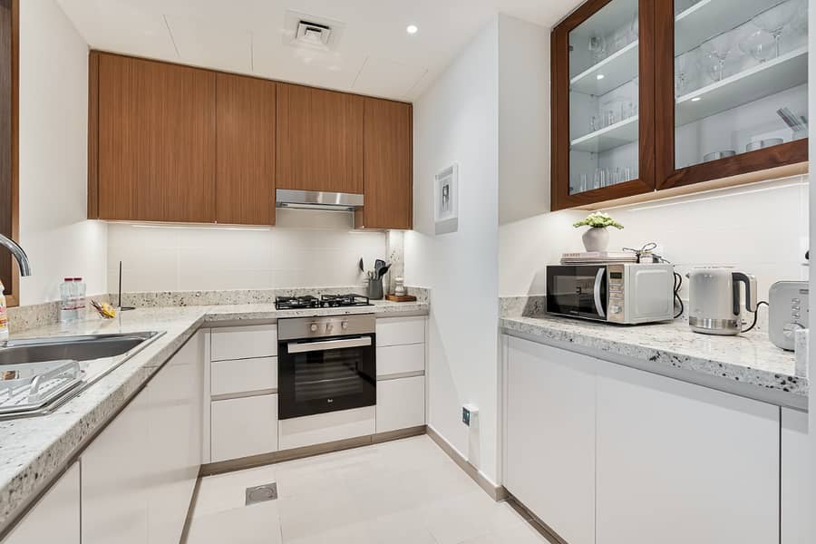 9 Full Kitchen (2). jpeg