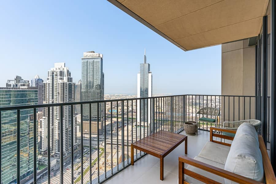 15 Balcony (3). jpeg