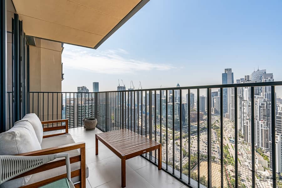 16 Balcony (2). jpeg