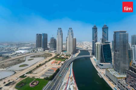 2 Bedroom Flat for Sale in Business Bay, Dubai - Vacant | High floor | Canal view | Near metro