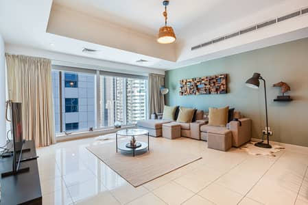 2 Cпальни Апартаменты в аренду в Дубай Марина, Дубай - Living Room (6). jpeg