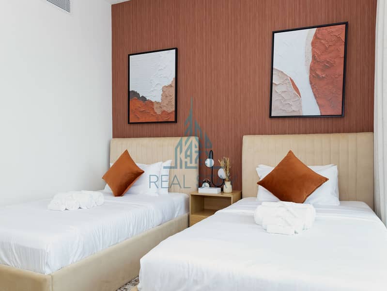 22 PROPERTYANA_DOWNTOWN_BED 2_3. jpg