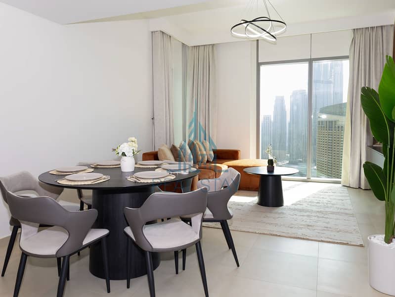 26 PROPERTYANA_DOWNTOWN_DINING 1. jpg