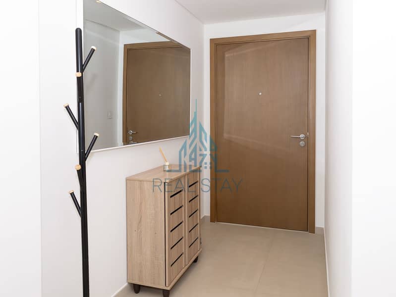 29 PROPERTYANA_DOWNTOWN_FOYER 1. jpg