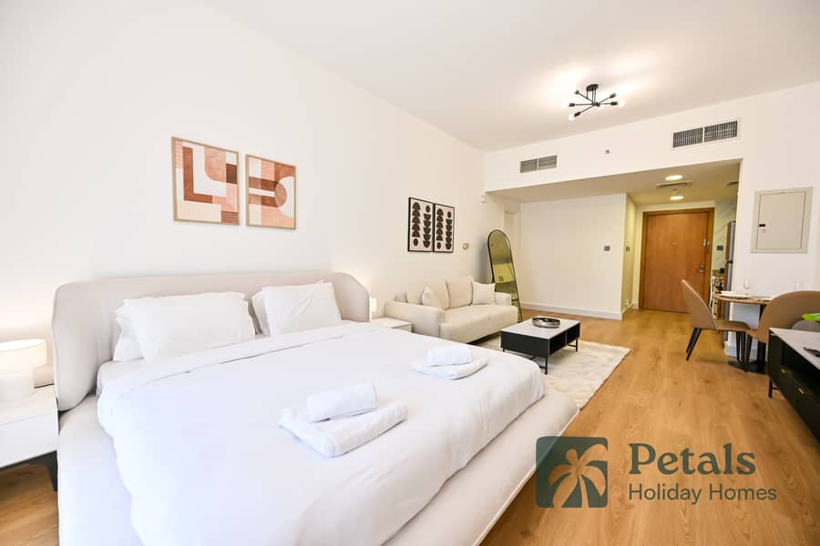 Step Into Comfort and Elegance at Rose 1, JVC