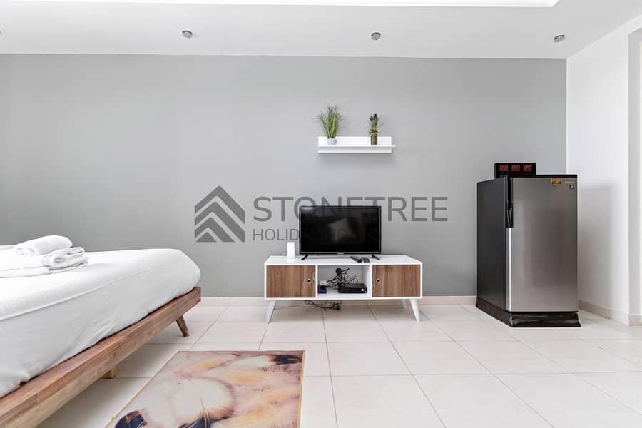 6 StoneTree01. jpg