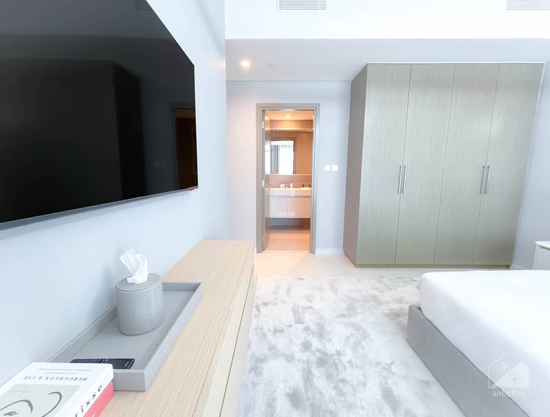 22 Burj Royale Apartment_3401- Master Bedroom 5. jpg