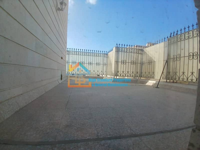 42 WhatsApp Image 2025-03-25 at 5.11. 59 PM. jpeg