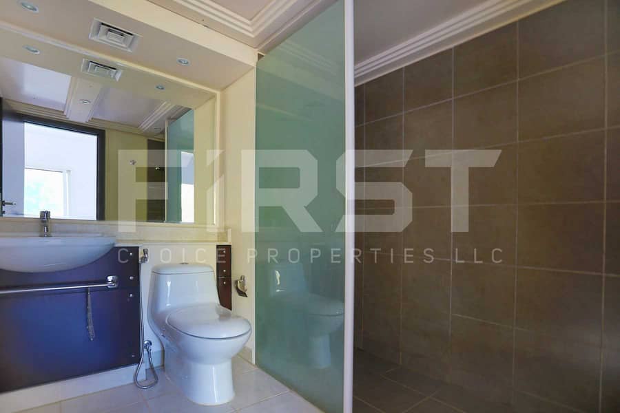 13 Internal Photo of 2 Bedroom Villa in Al Reef Villas  Al Reef Abu Dhabi UAE 170.2 sq. m 1832 sq. ft (16). jpg