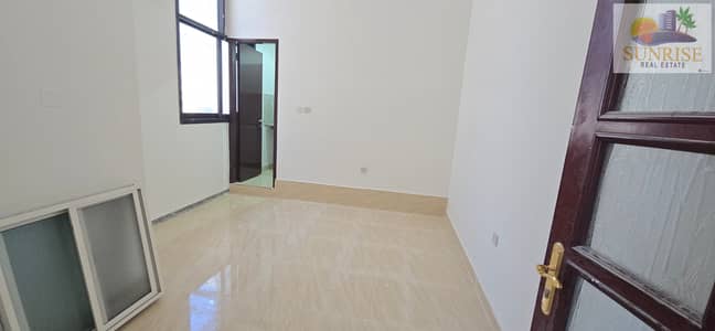 استوديو  للايجار في شارع النجدة، أبوظبي - 1000384028. jpg