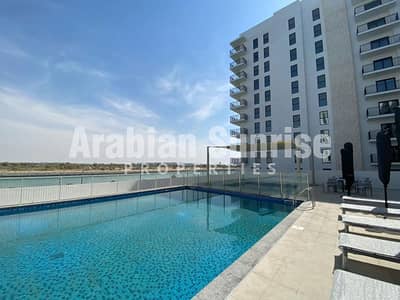 1 Спальня Апартамент в аренду в Яс Айленд, Абу-Даби - Waters-edge-Pool. jpg