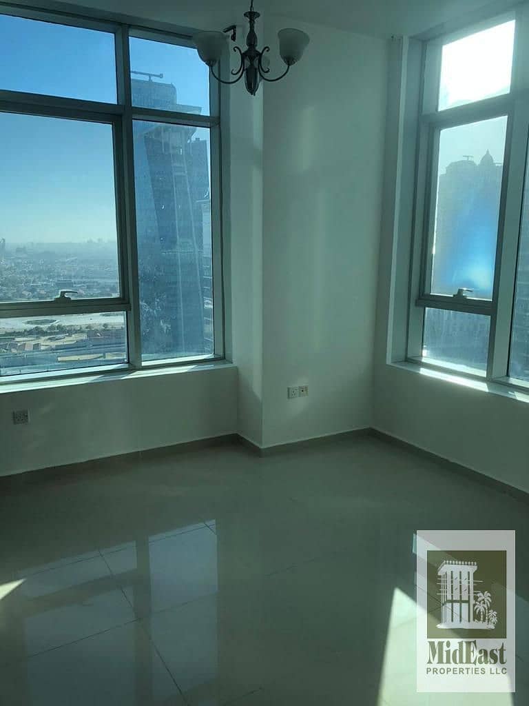 13 Ontario Tower R2407 (11). jpeg