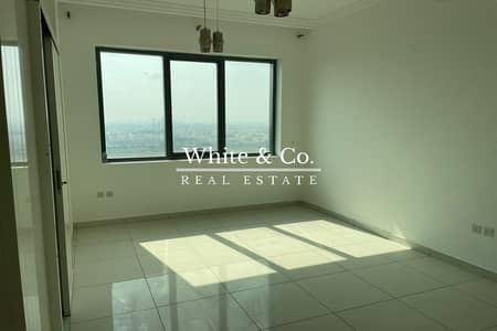 1 Bedroom Flat for Rent in Business Bay, Dubai - One Bedroom | Unfurnished | Available now