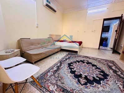 استوديو  للايجار في شارع الوحدة، الشارقة - IMG_9439. jpg