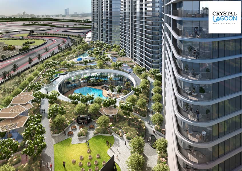 6 Sobha Solis - Podium. jpg