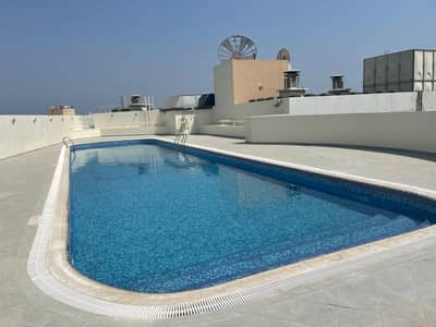 Extra large studio flat | Allocated parking | One month grace period