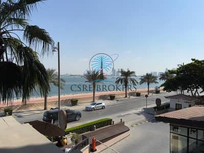 1 Bedroom Flat for Sale in Palm Jumeirah, Dubai - Spacious Luxury  Ready to Move Sea view