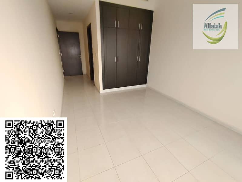 4 WhatsApp Image 2025-03-16 at 02.04. 00_f4f77e99. jpg