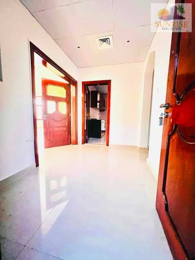 Spacious Bright 03 Bed Hall/Majlis Maids Room 04 Bathrooms Backyard Spacious Kitchen for 100k