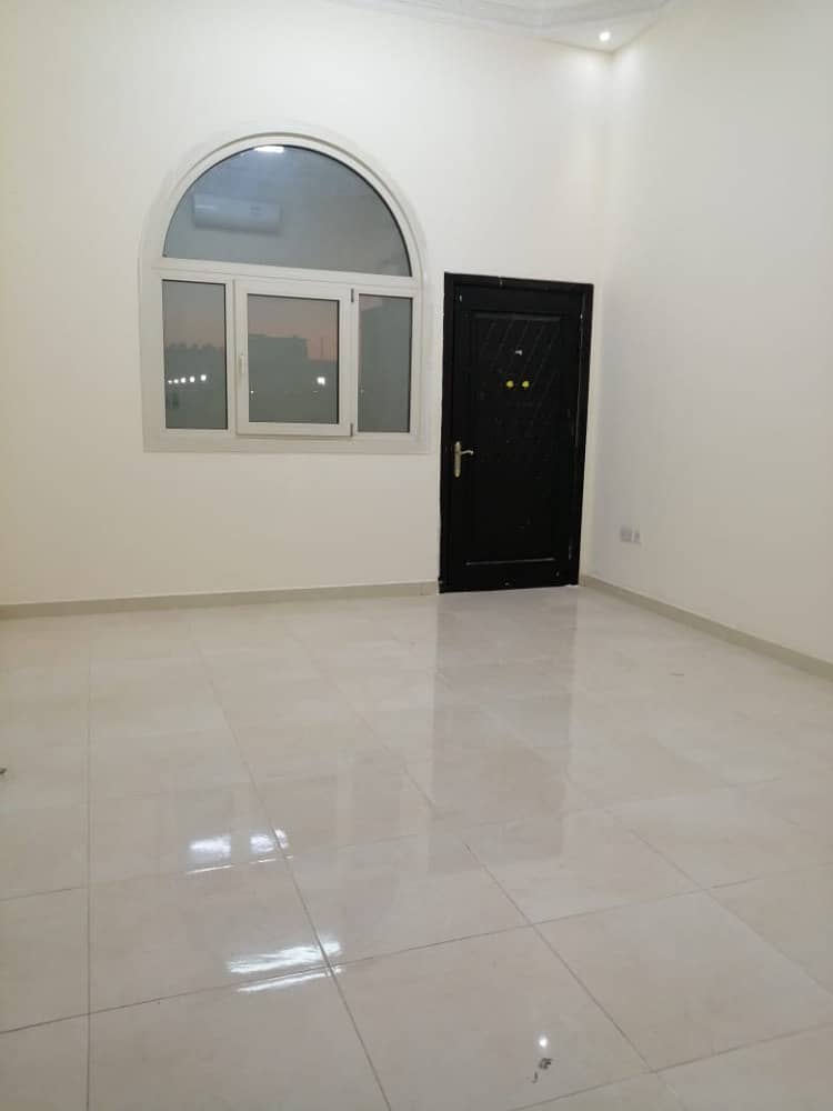 شقة في المنطقة 24 مدينة محمد بن زايد 1 غرف 37000 درهم - 4151330