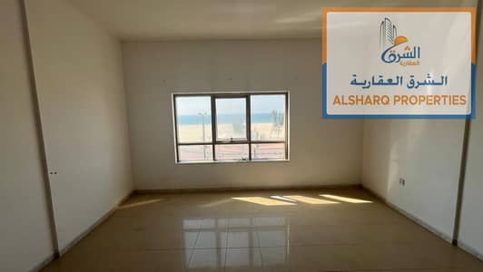 فلیٹ 3 غرف نوم للايجار في كورنيش عجمان، عجمان - IMG-20250327-WA0223. jpg