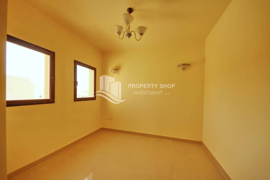 7 2-bedroom-villa-abu-dhabi-hydra-village-bedroom-2. JPG