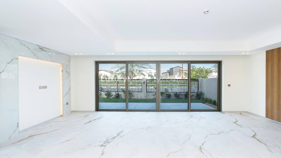 Single Row | Vacant | Landscaped Garden Single Row | Vacant | Landscaped Garden
