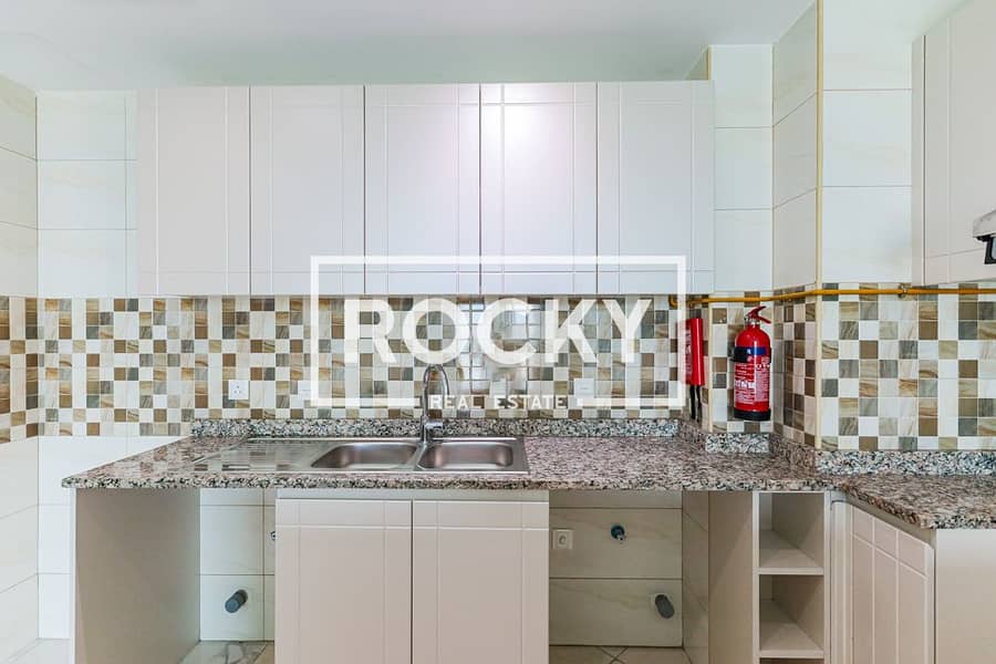 1 B/R | Fitted Kitchen | Play Area - Image 7