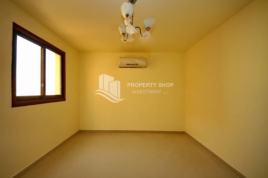 4 3-bedroom-villa-abu-dhabi-hydra-village-bedroom-2. JPG