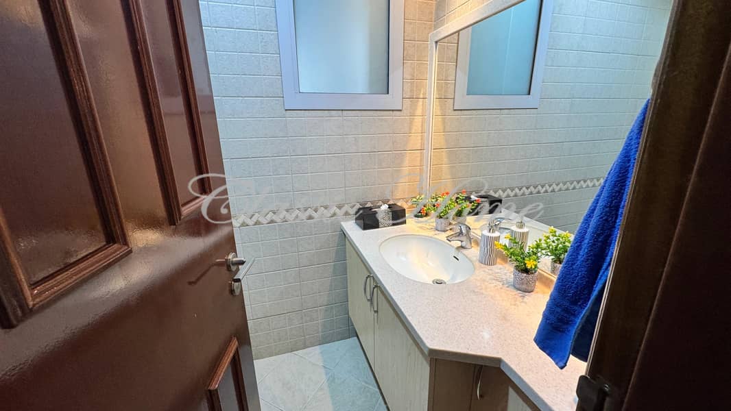11 Bathroom 1. jpg