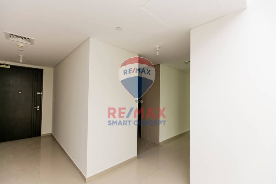 3 4R1A7955. jpg