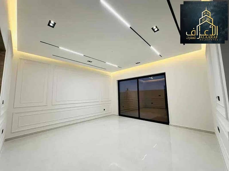 11 c7aed163-899b-424f-850c-d8737e9cb997. jpg