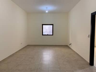 Ready To Move Lowest Price 1B/R In Gate1 Ready To Move Lowest Price 1B/R In Gate1