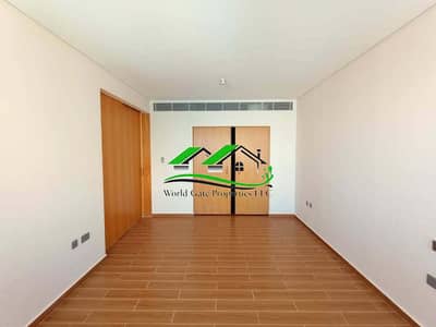 Amazing Location | Elegant Apartment | Pool View