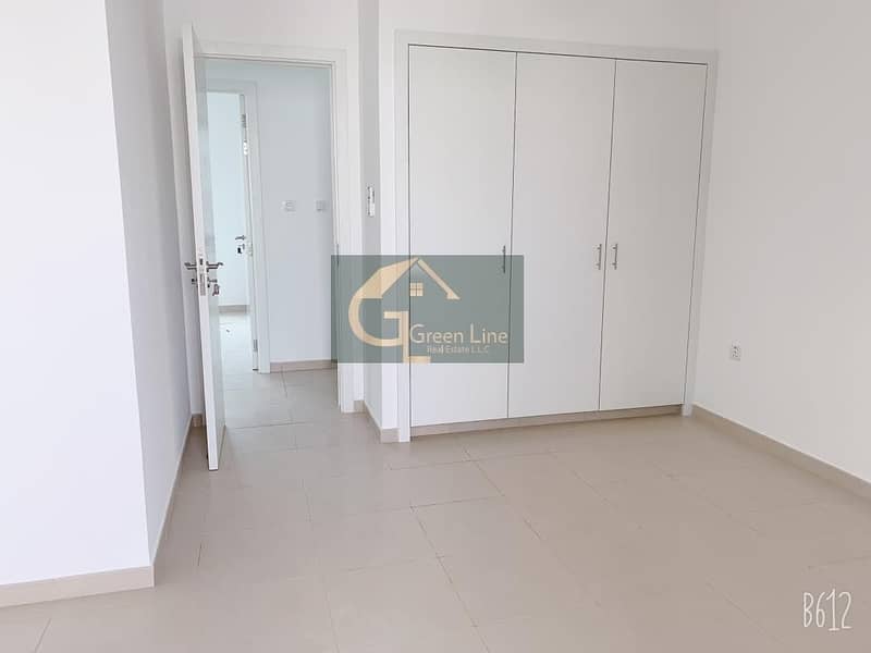 Stunning 4 bedroom Townhouse Close to Exit Stunning 4 bedroom Townhouse Close to Exit