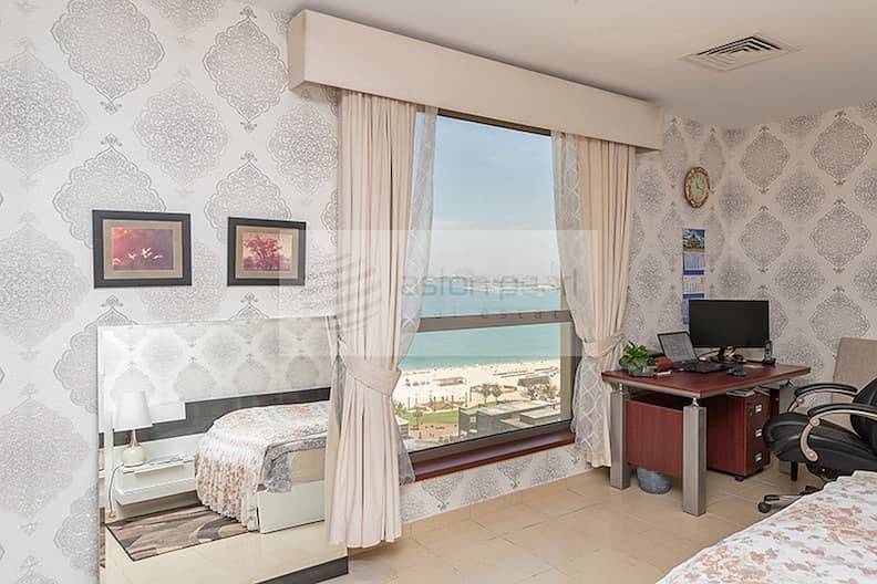 Direct Sea and Beach Views | Vacant 2BR in Shams