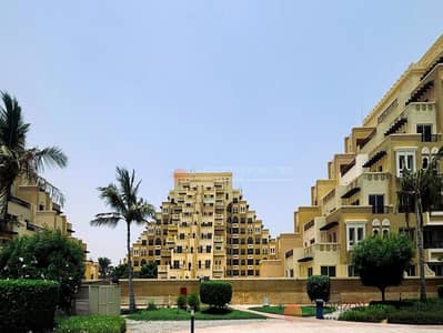 阿尔马扬岛， 拉斯海玛 1 卧室单位待售 - 位于阿尔马扬岛，巴布-艾尔-巴赫尔公寓，法鲁兹大楼 1 卧室的公寓 1080000 AED - 11233163