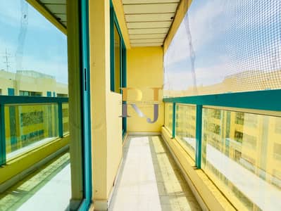 1BHK plus Store-Ready to move-Close to metro