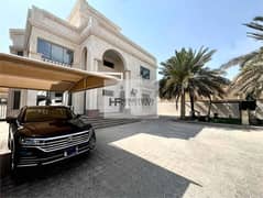 فیلا في مدينة خليفة 5 غرف 220000 درهم - 11235157