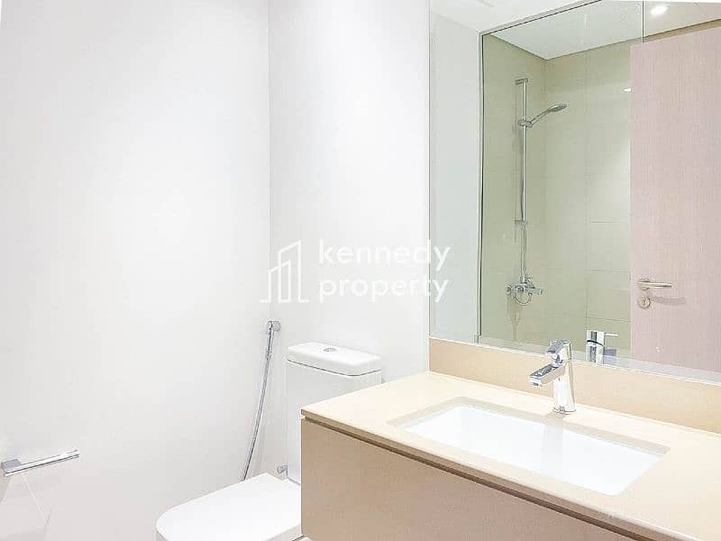 8 08. Kennedy Property Rentals Waters Edge 1 Yas Island. jpg