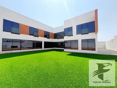 The Grand Escape: 6-Bedroom Luxury Living